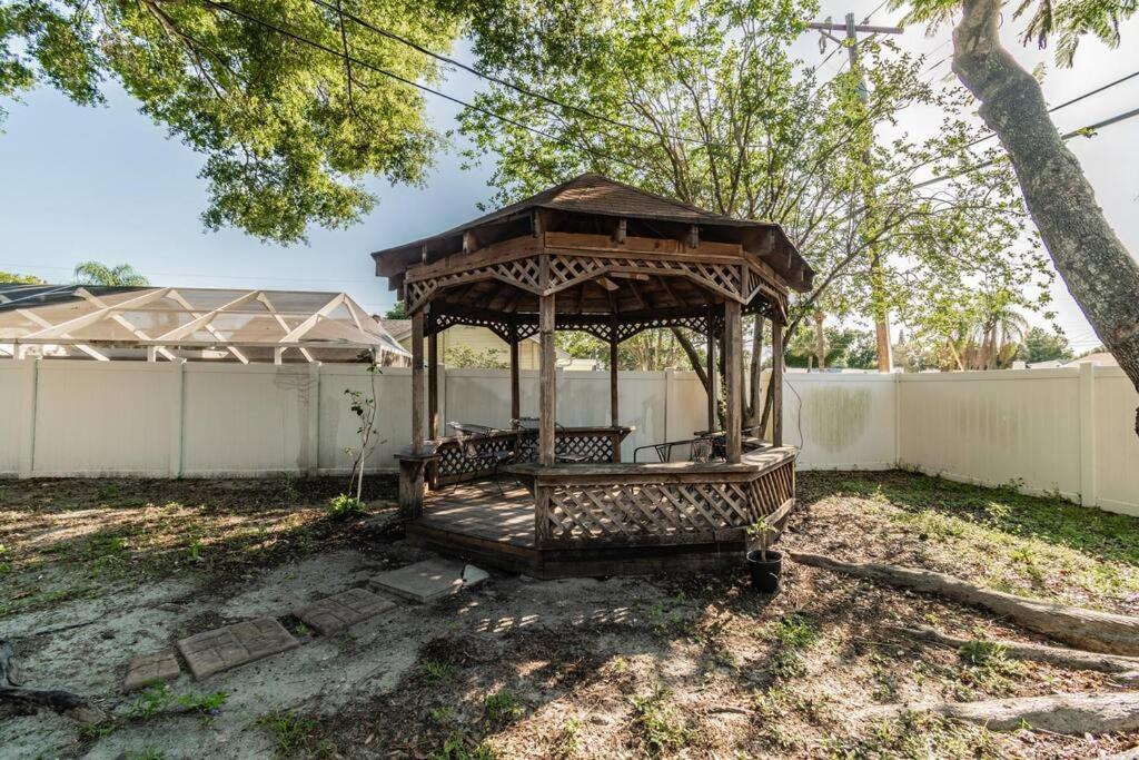 탬파 Town 'N' Country Cozy Corner, Your Florida Fun Hub 빌라 외부 사진